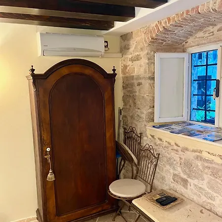 Venus Of The Palace - New Renovated Split